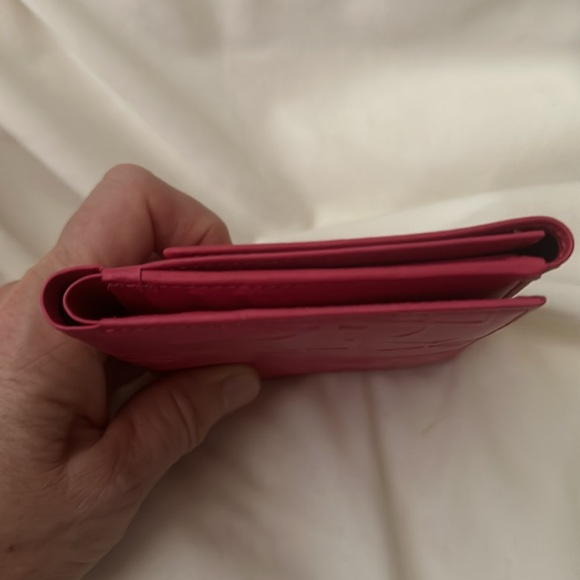 YSL New Hot Pink/Black Double snap Monogram wallet Authentic Clean - Picture 3 of 9